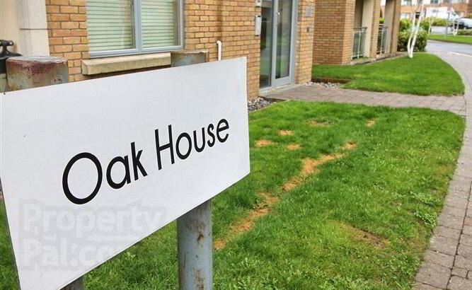 Apt 34 Oak House, Carrickmines Green