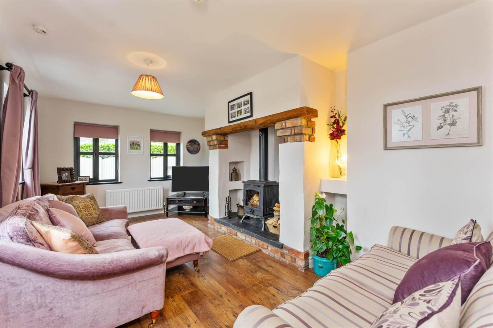 12 Tollymore Road 5 of 20