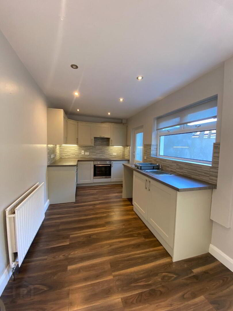 22 St Dillons Avenue 5 of 16