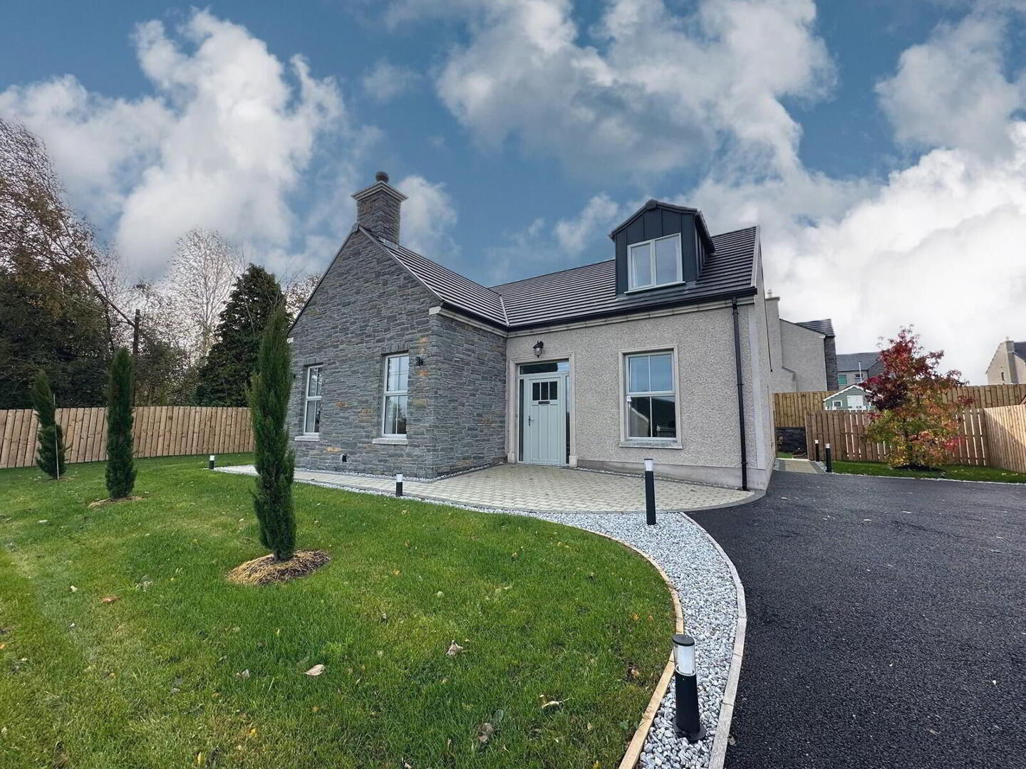 108 Clonmore Road 1 of 27
