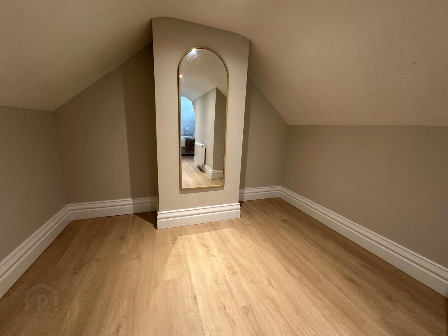 108 Clonmore Road 26 of 27