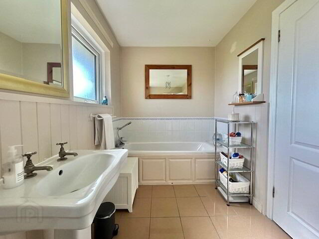 71 Gleneagles 19 of 26