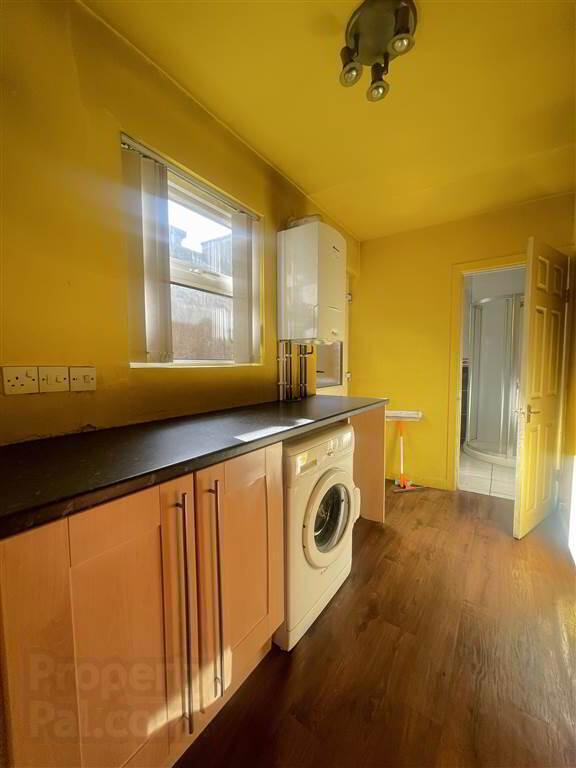 16 Rockdale Street 6 of 9