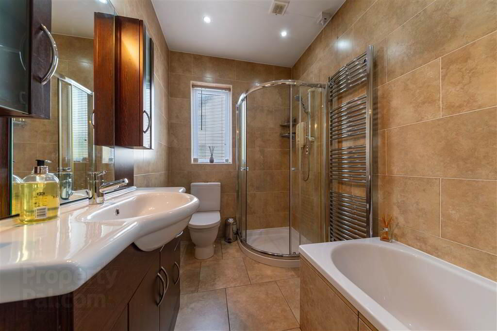 29 Finaghy Road North 23 of 32