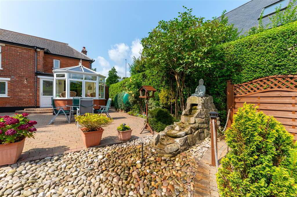 29 Finaghy Road North 26 of 32