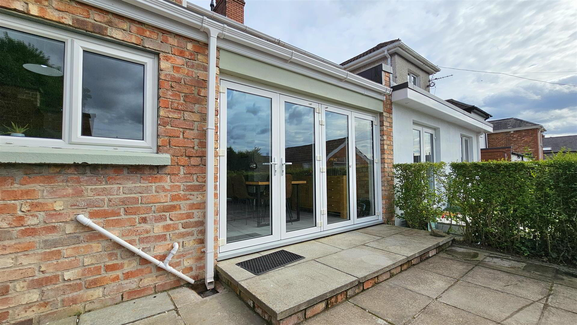 80 North Road 10 of 23