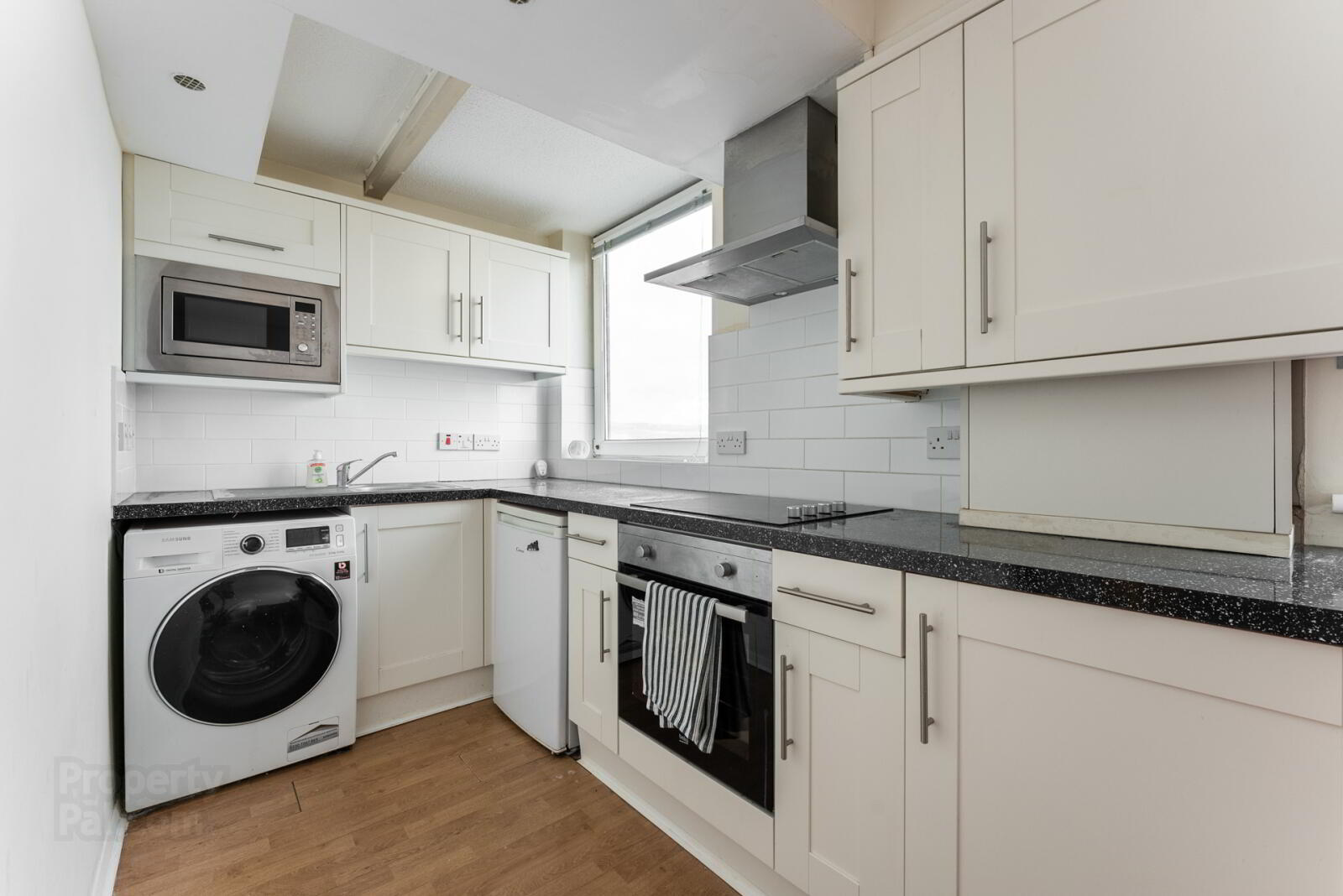 Apartment 402 Bradbury Court 10 Jubilee Road 4 of 12
