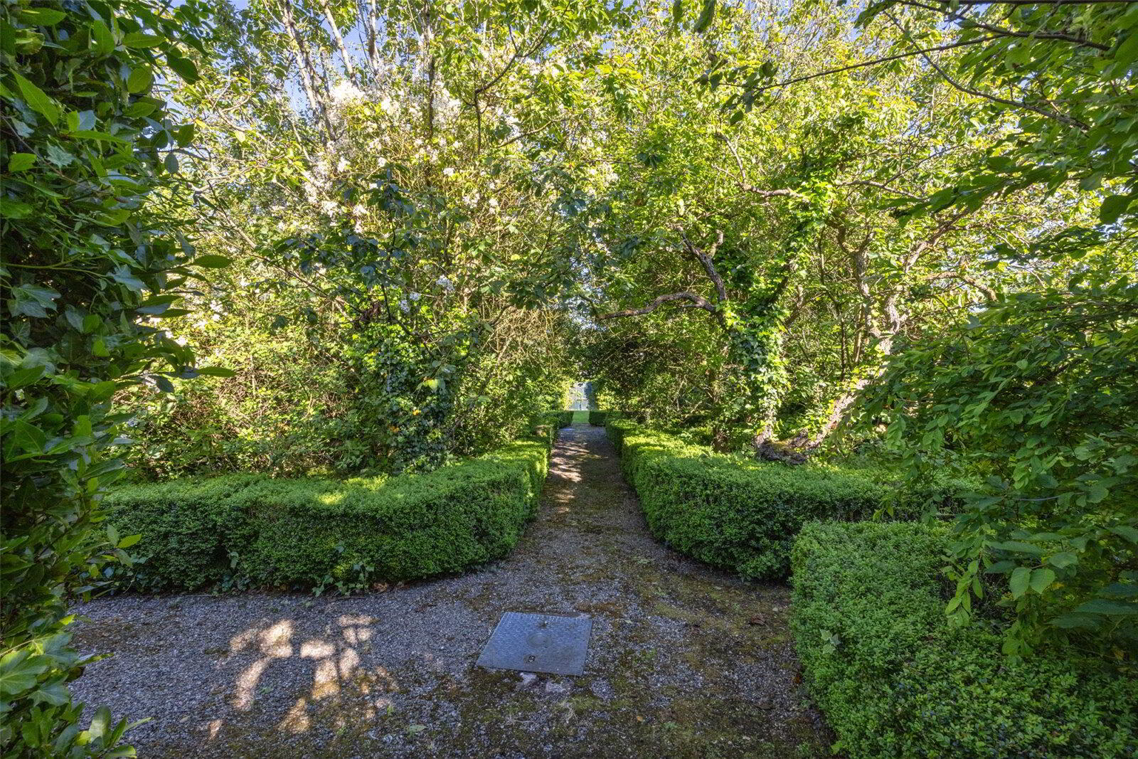 Farmhill Road, 41 Farmhill Road 42 of 44
