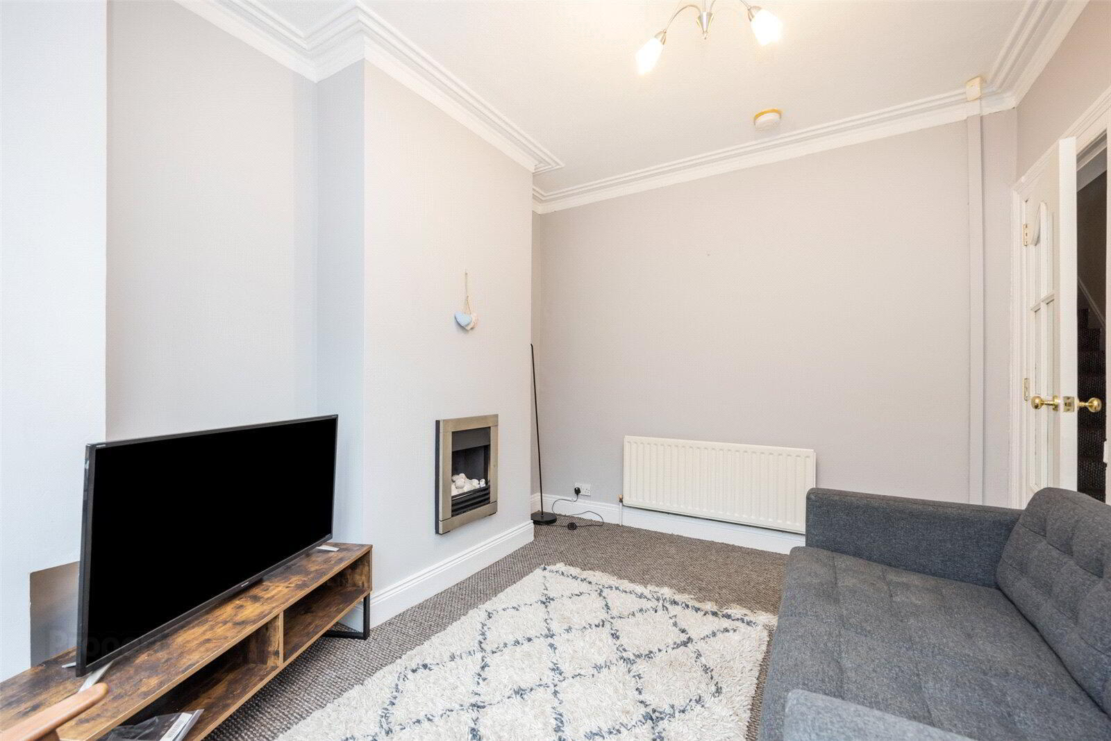 54 Lichfield Avenue 4 of 20