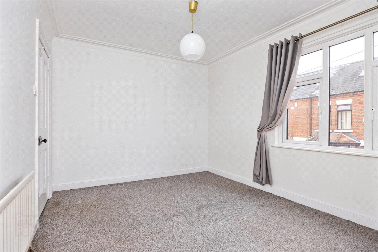 54 Lichfield Avenue 13 of 20