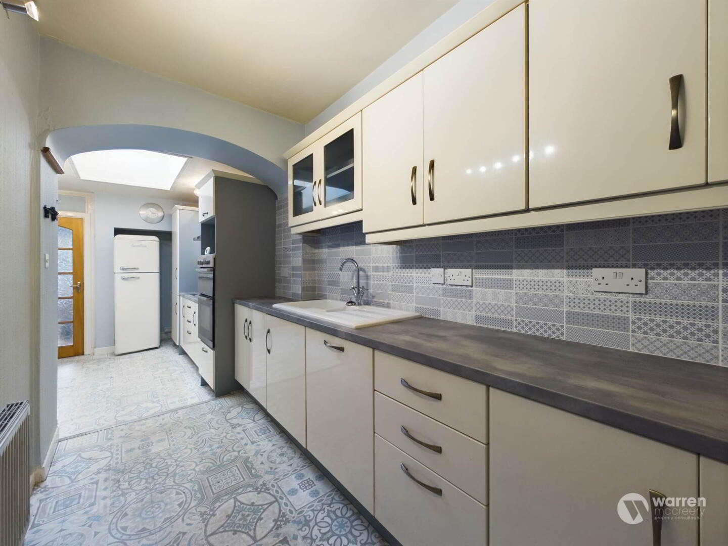 27 Emmet Street 5 of 7