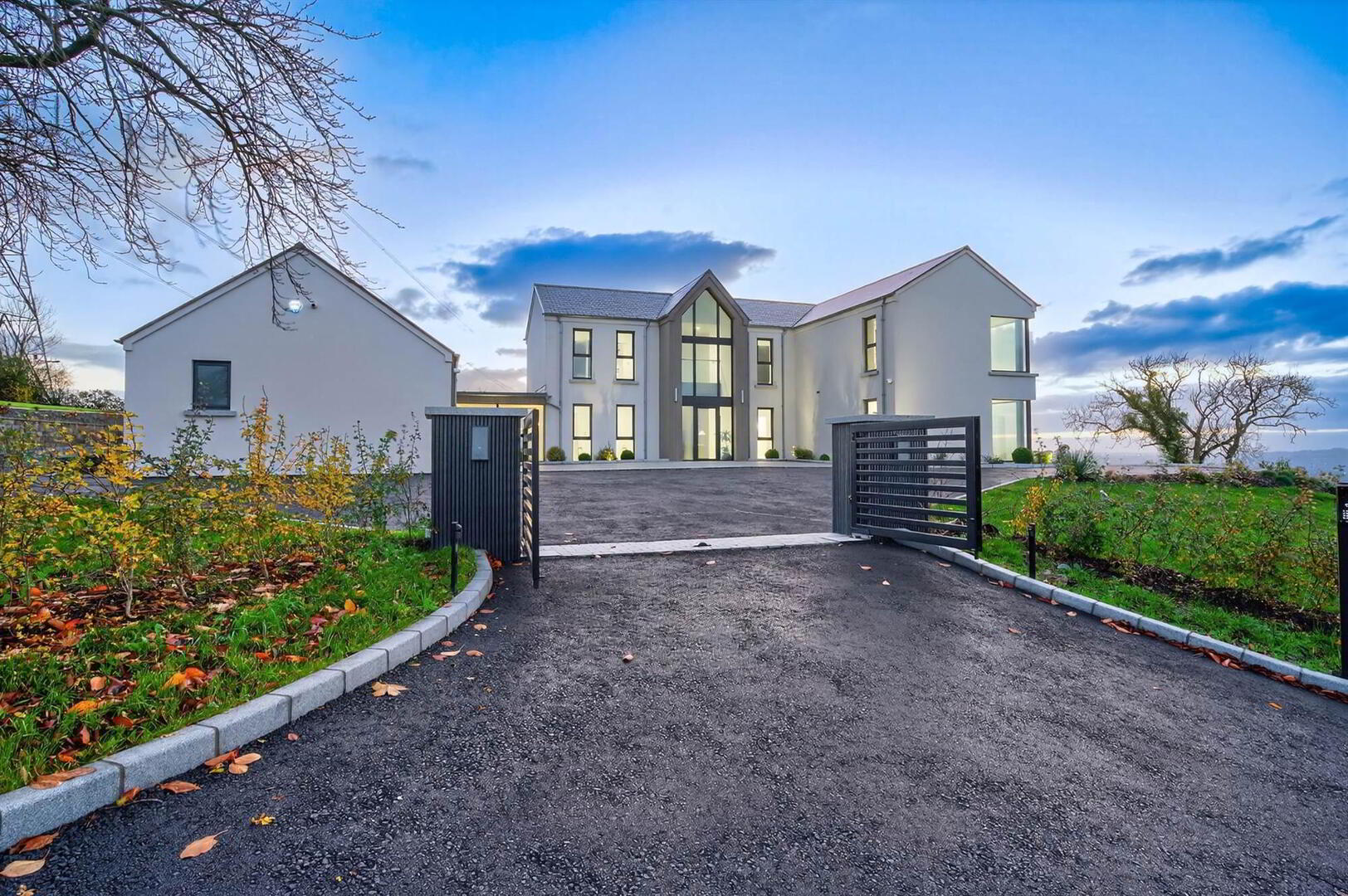 41 Dows Road 1 of 35