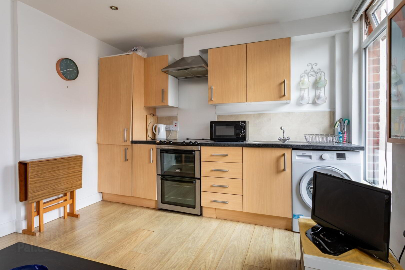 Units 1,2 & 3, 3 Whitehall Gardens 25 of 43