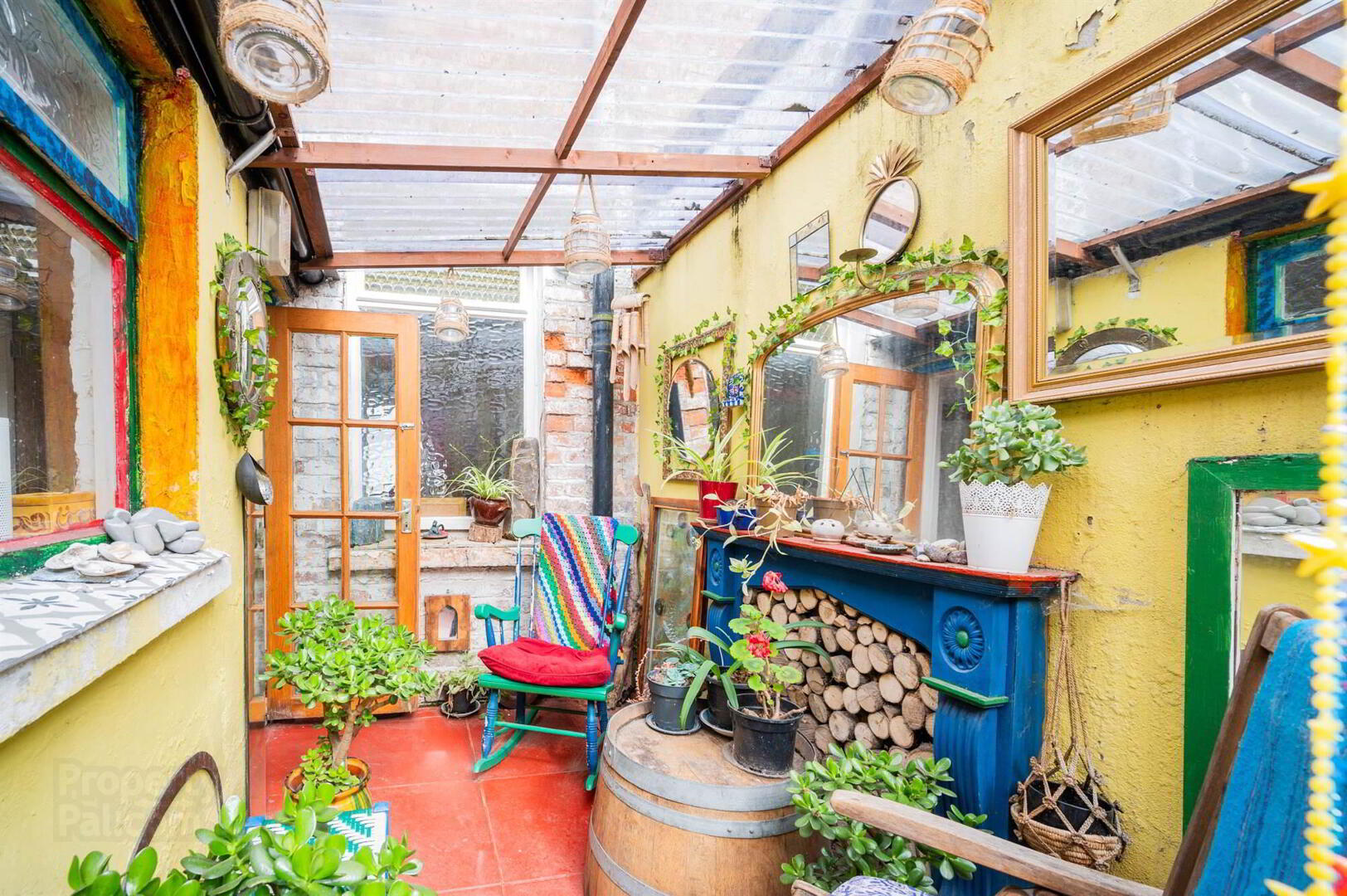 20 Titania Street 12 of 21