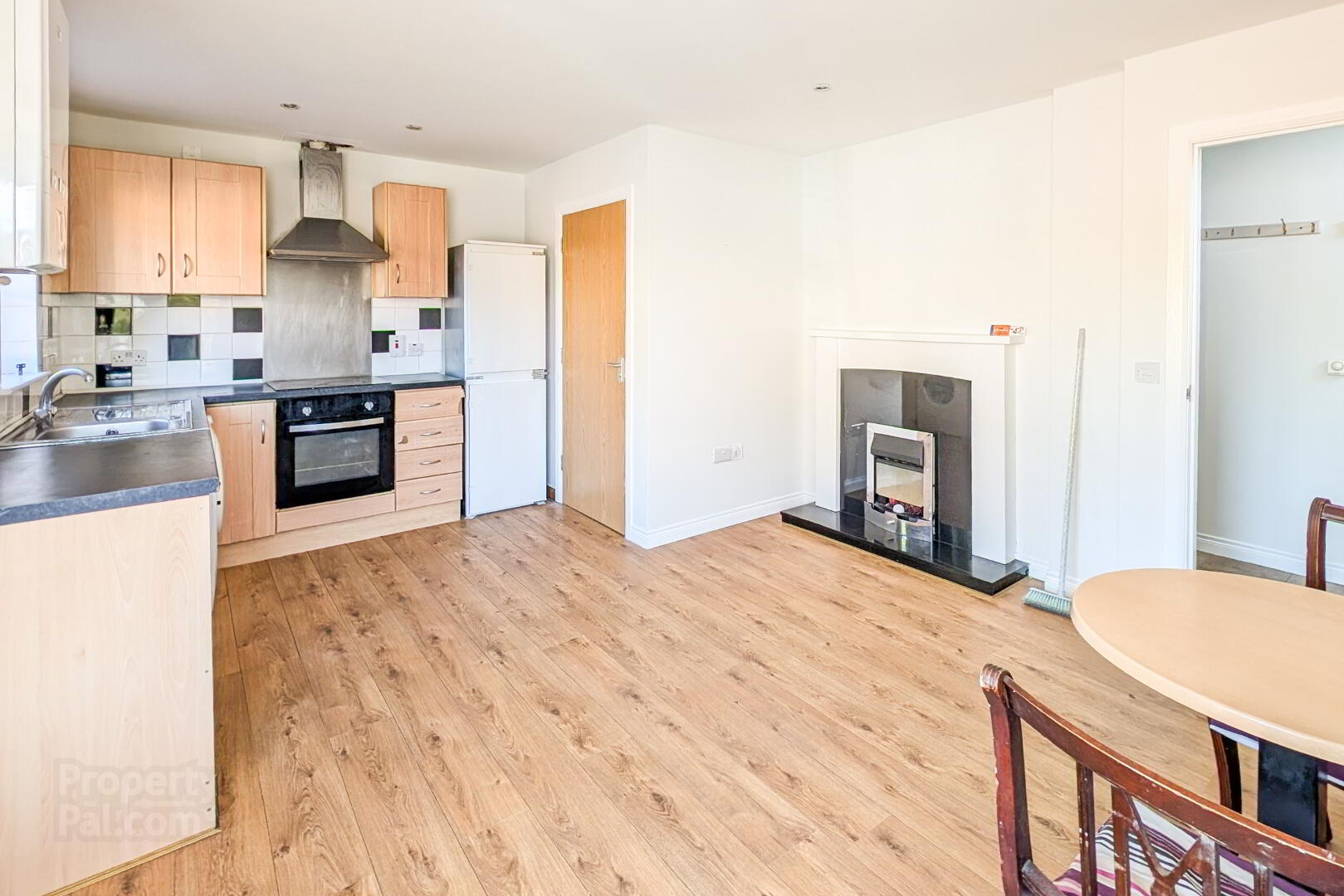 23 Castle Lane Mews 3 of 8