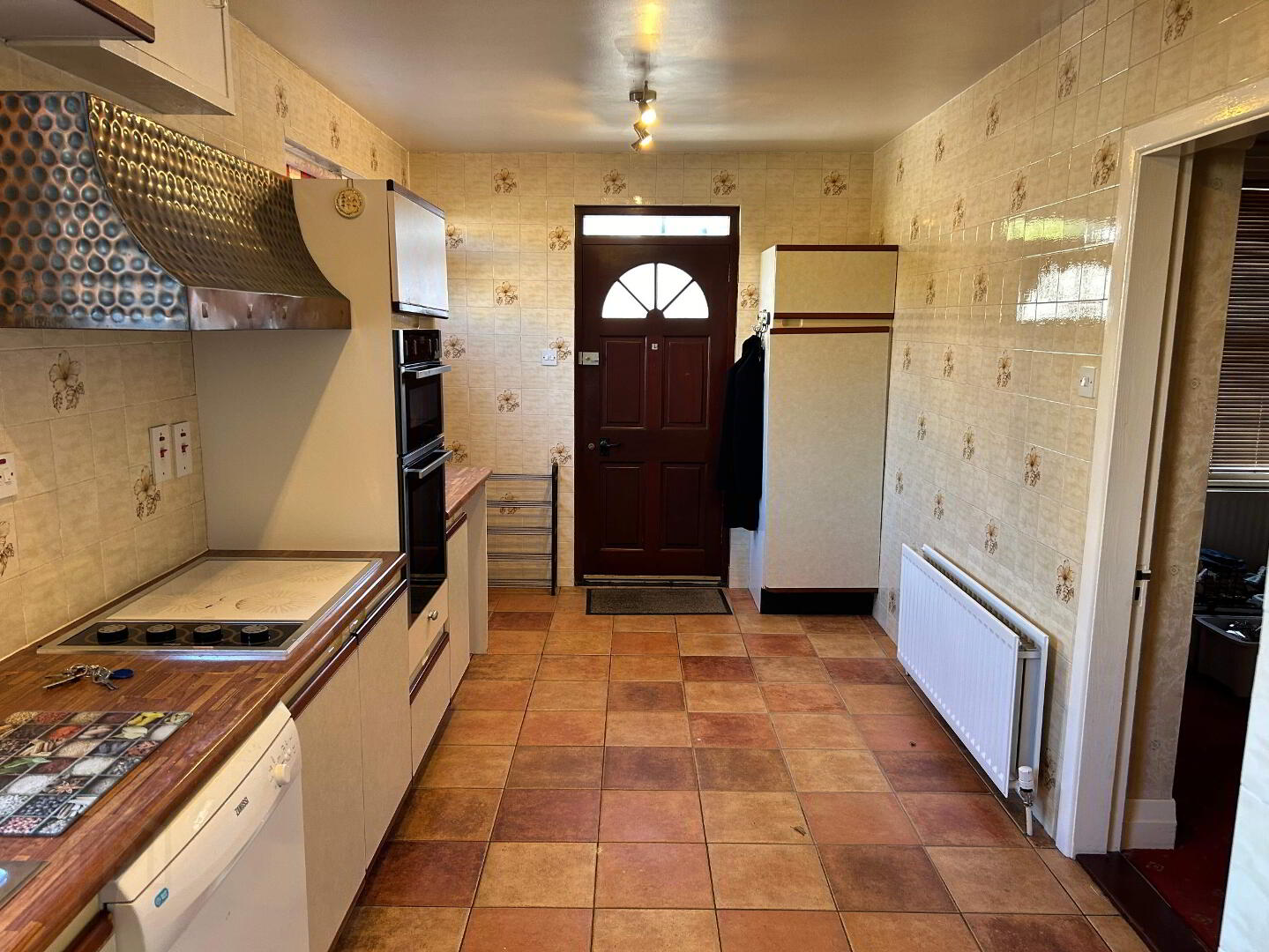 Four Winds, 33 Manse Road 8 of 19