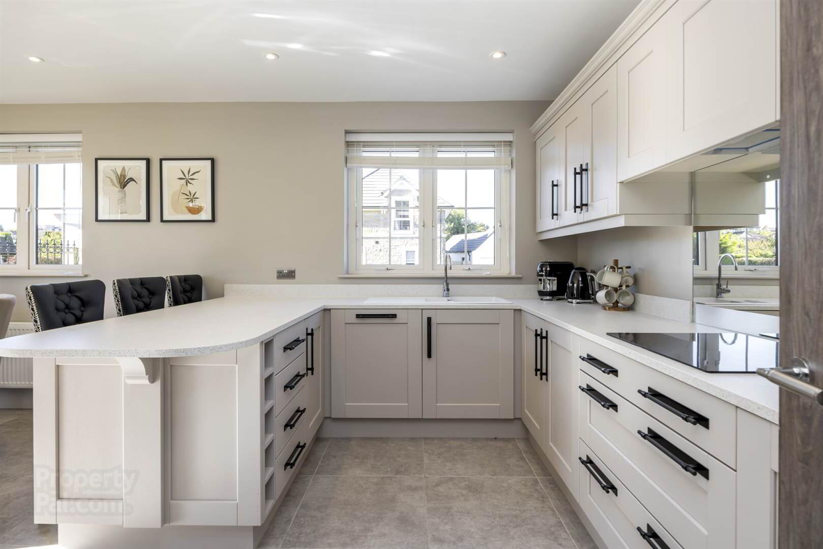 'Lesley Meadows', 66a Whiterock Road 10 of 27