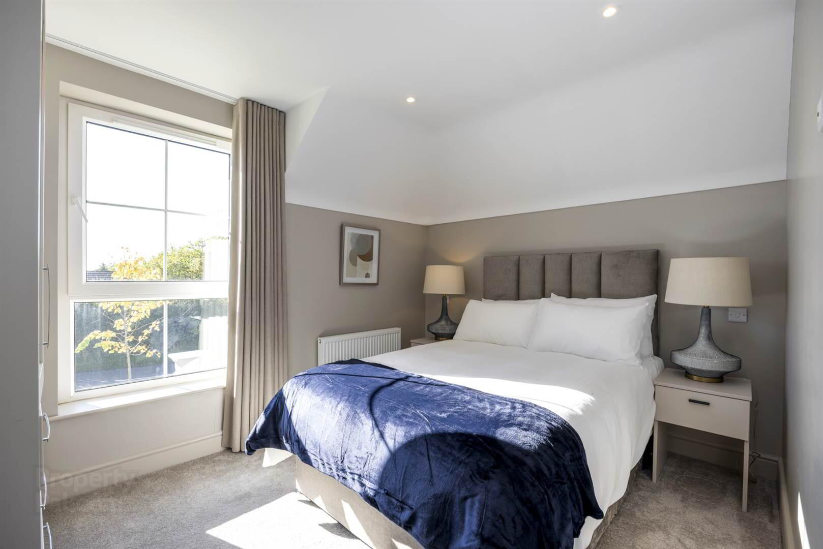 'Lesley Meadows', 66a Whiterock Road 16 of 27