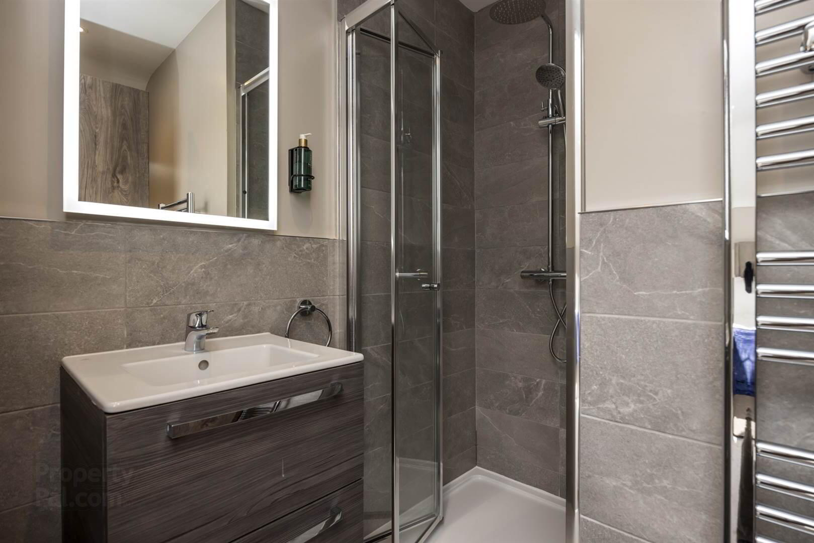 'Lesley Meadows', 66a Whiterock Road 17 of 27