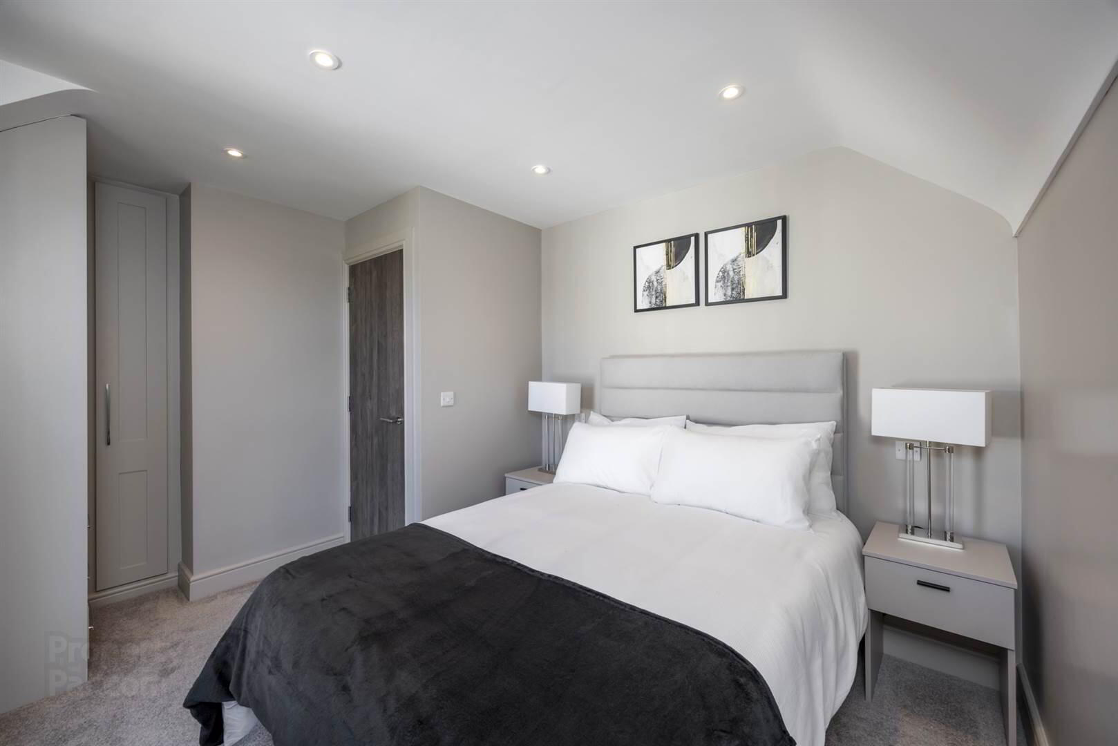 'Lesley Meadows', 66a Whiterock Road 18 of 27