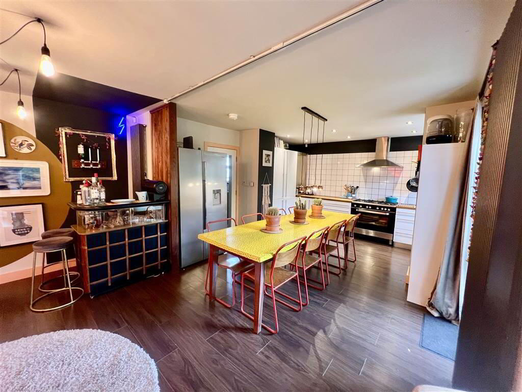 26 Bapaume Avenue 5 of 31