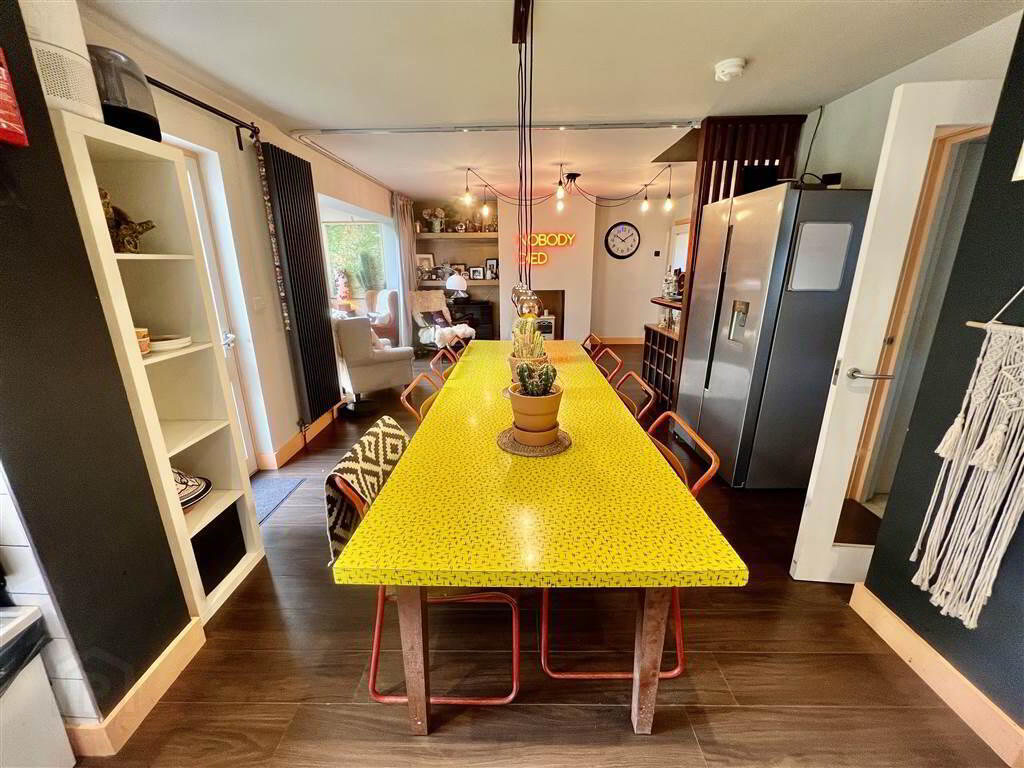 26 Bapaume Avenue 11 of 31