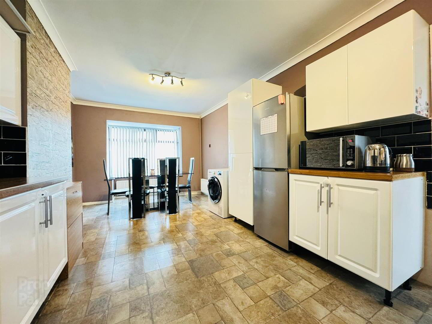 24 Carmeen Drive 6 of 16