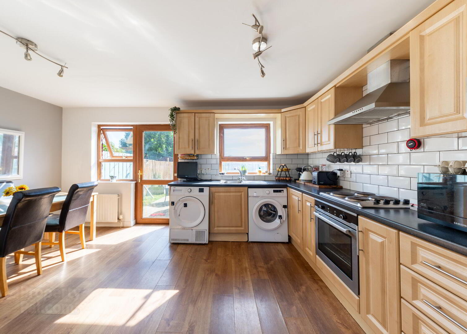 22 Stonebridge Square 7 of 22