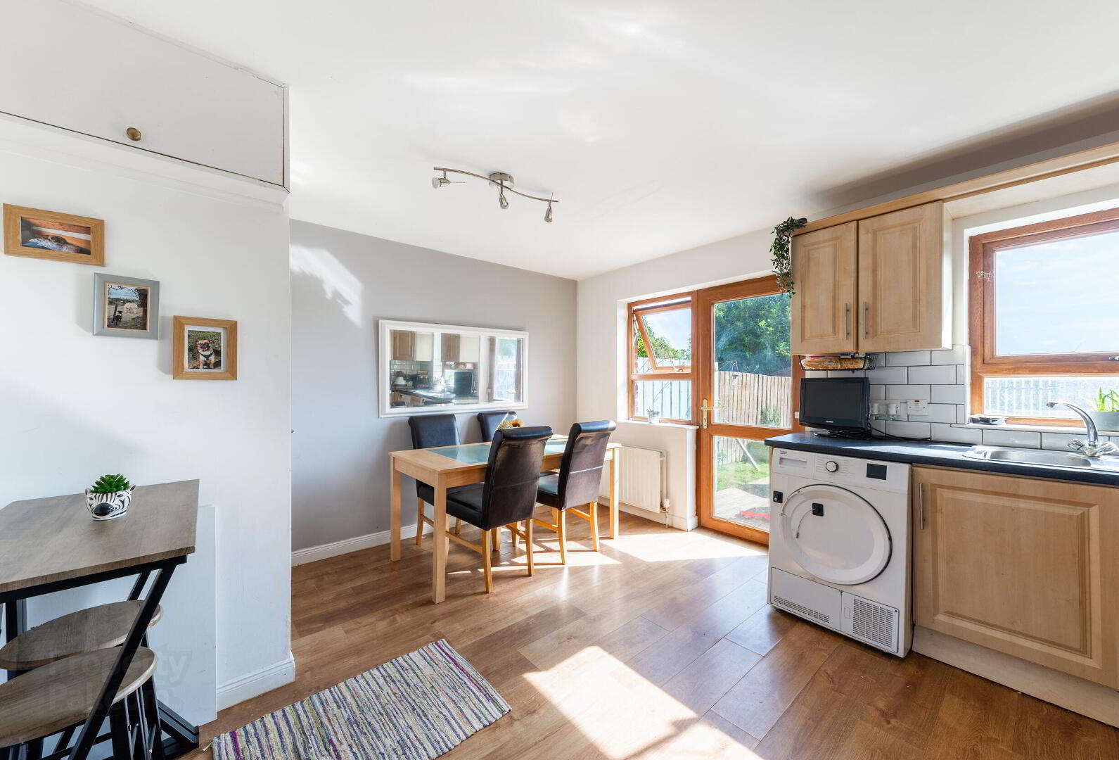 22 Stonebridge Square 8 of 22