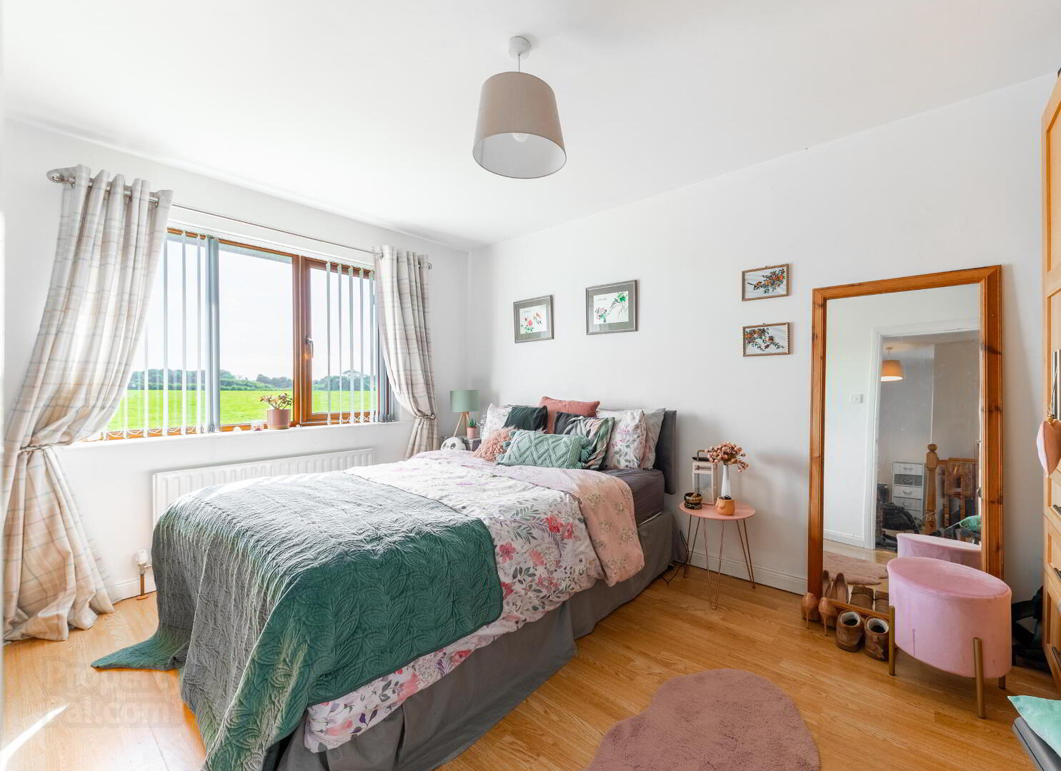 22 Stonebridge Square 12 of 22