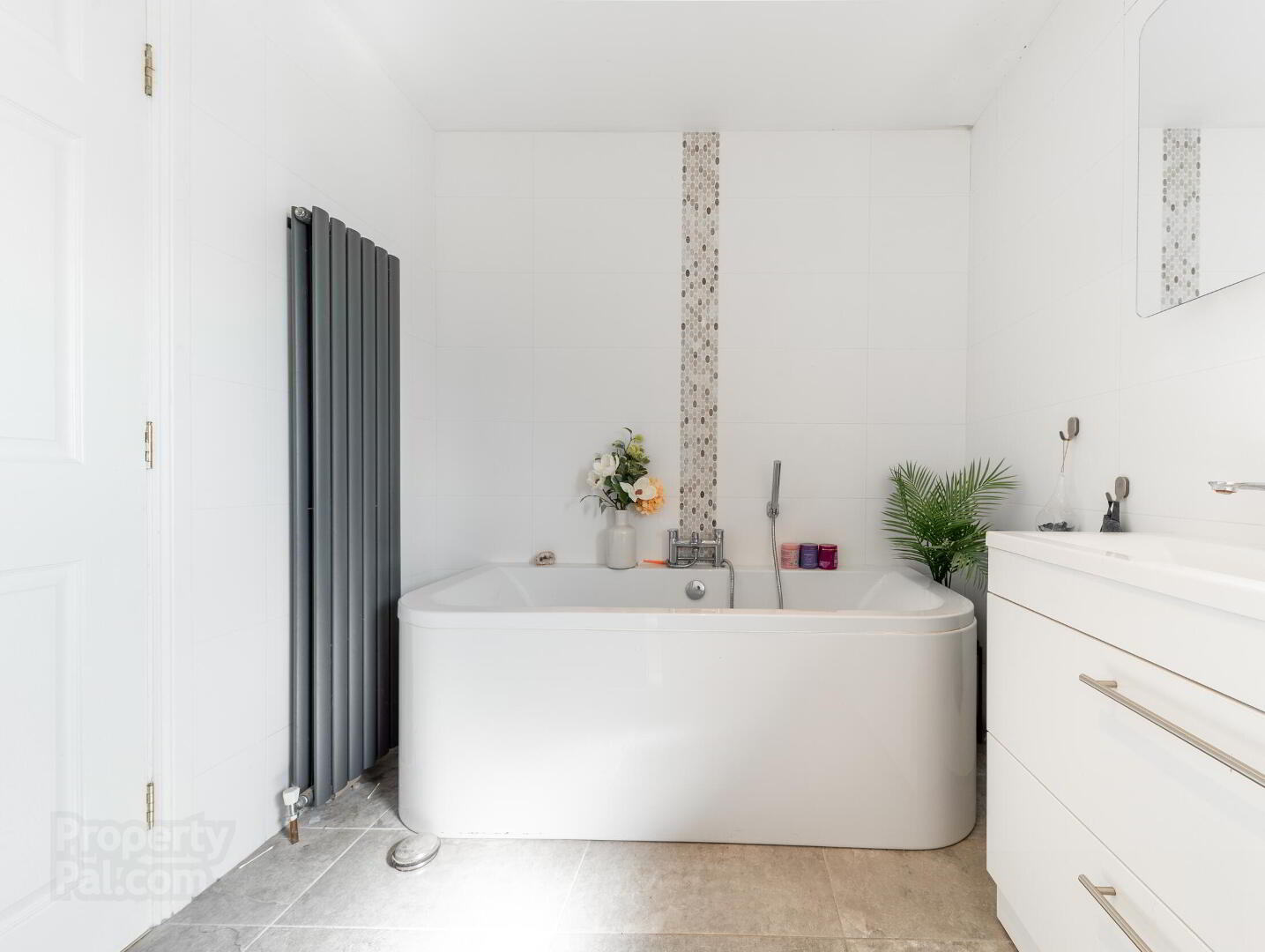 22 Stonebridge Square 19 of 22