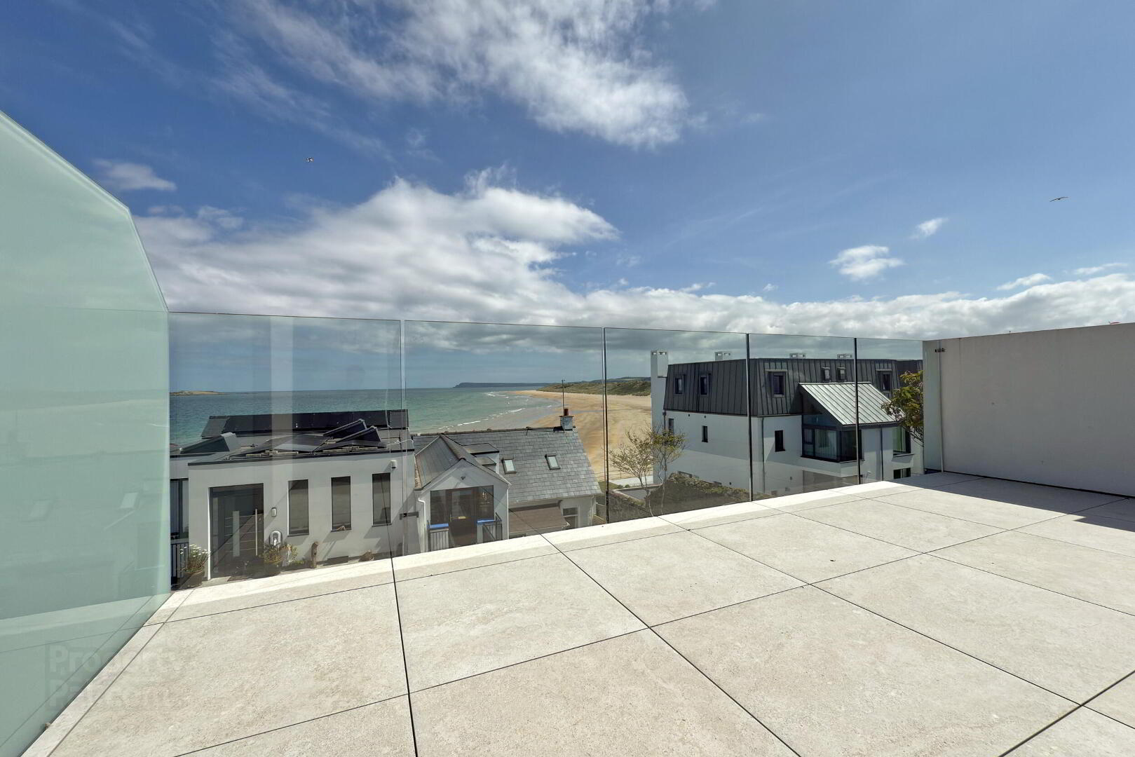 27 Causeway Street 18 of 31