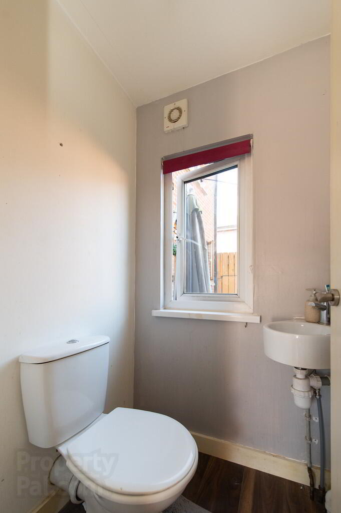 28 Torrens Gardens 13 of 25