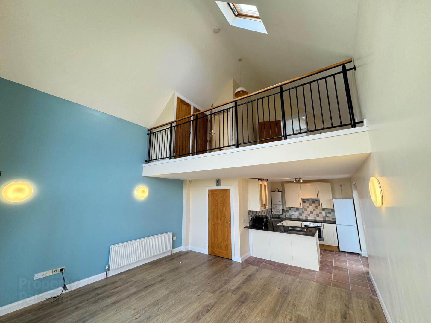 2 Castle Hill Mews 9 of 18