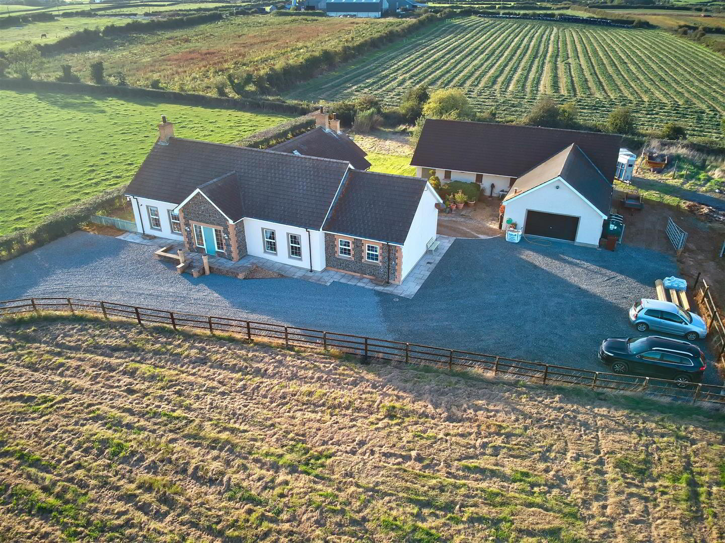 House, Stables, Menage & Paddock, 14 Quarry Road