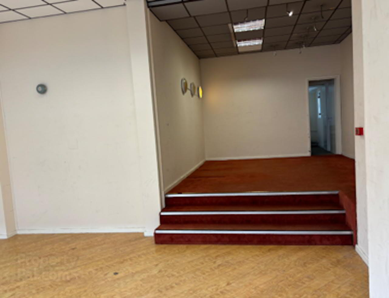 2 Russell Street 4 of 4