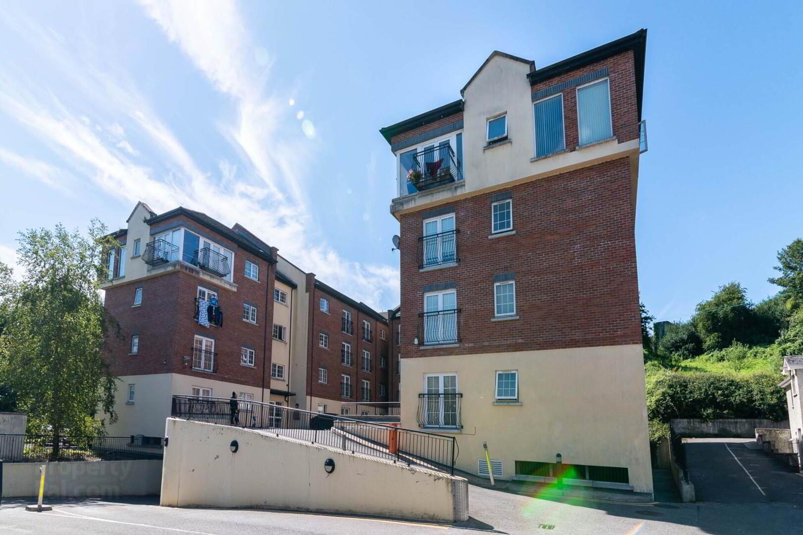 28 Apt Stonebridge Court 16 of 16