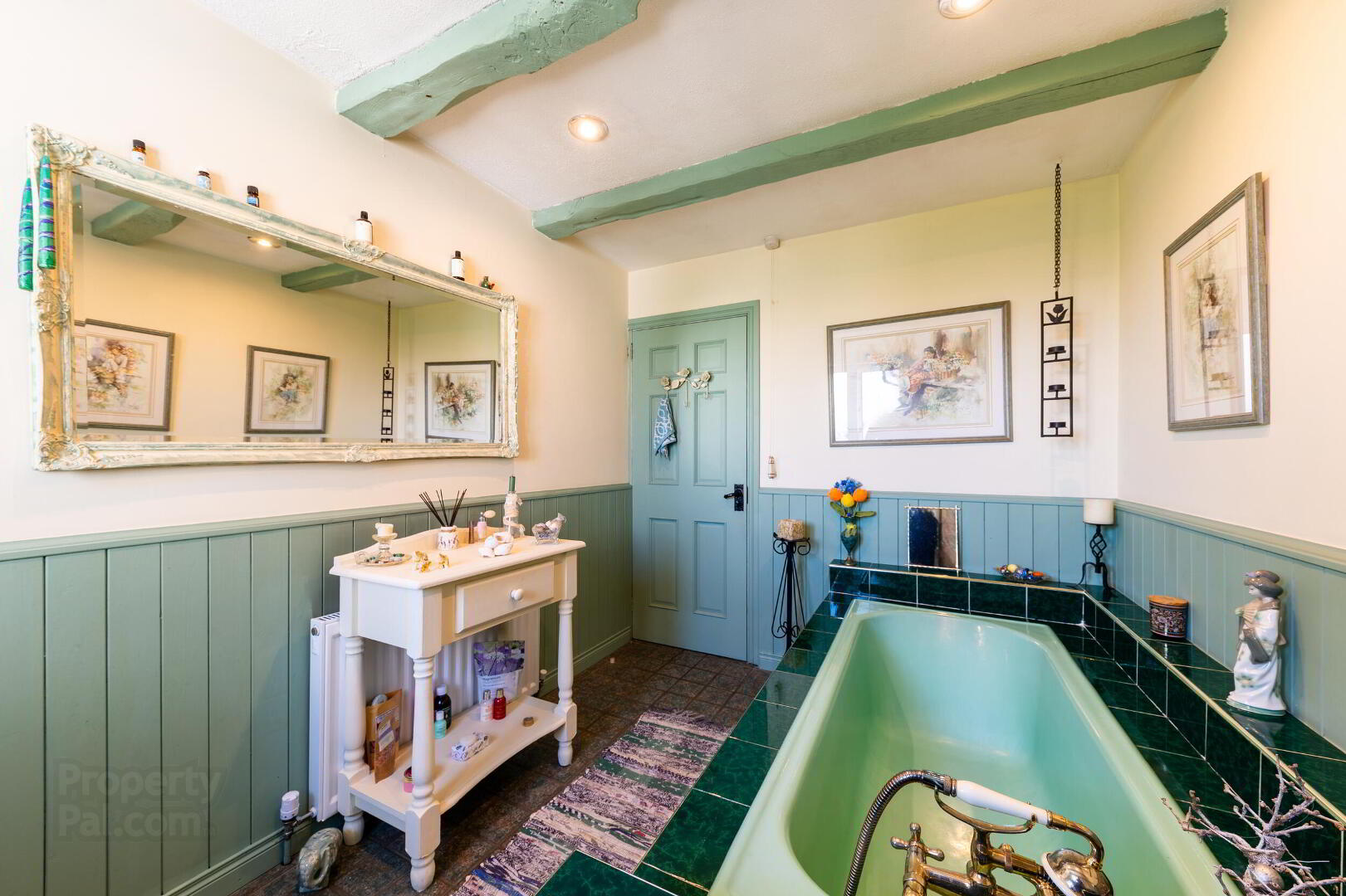 35 Belgravia Park 52 of 70