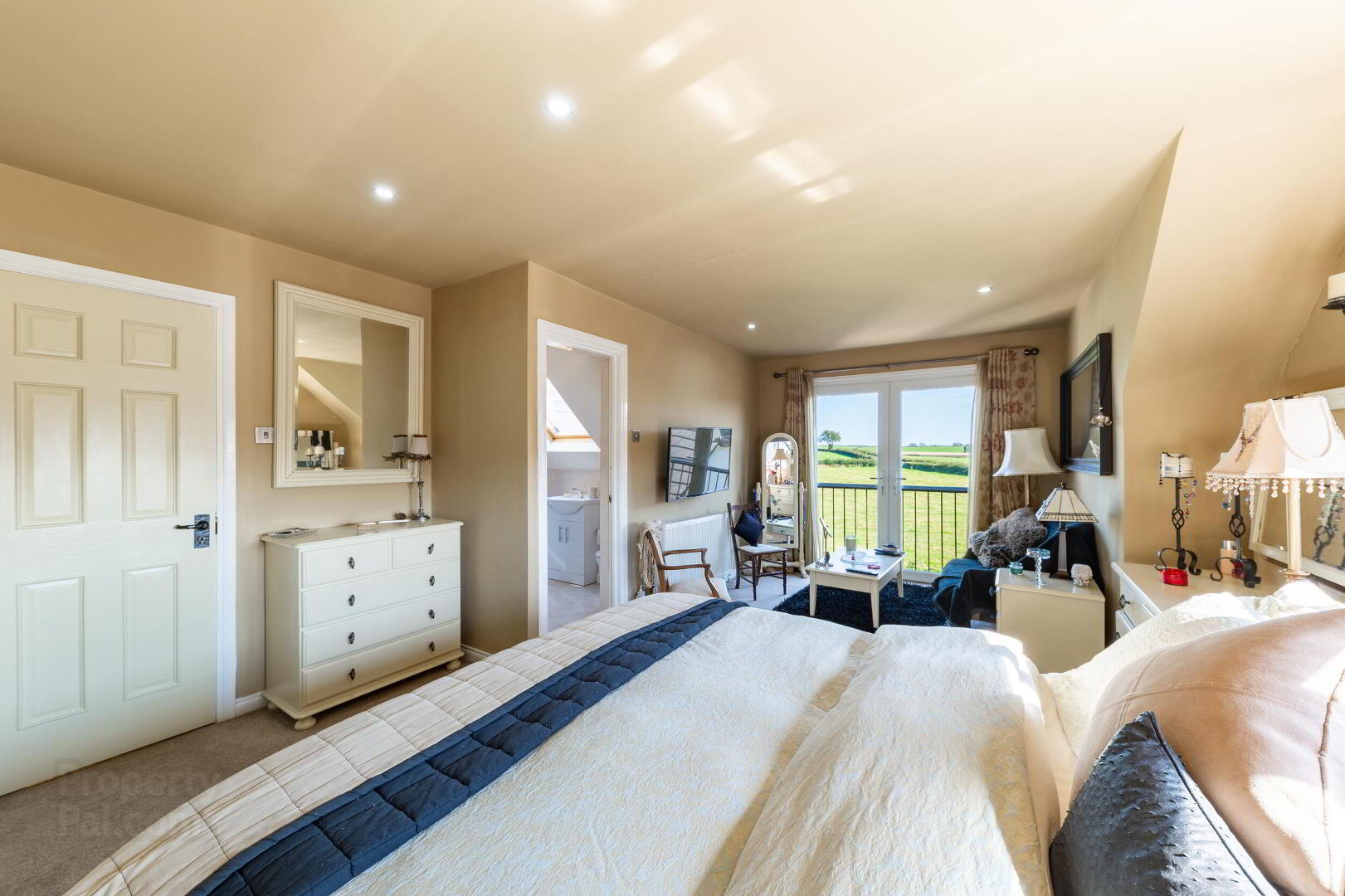 35 Belgravia Park 54 of 70