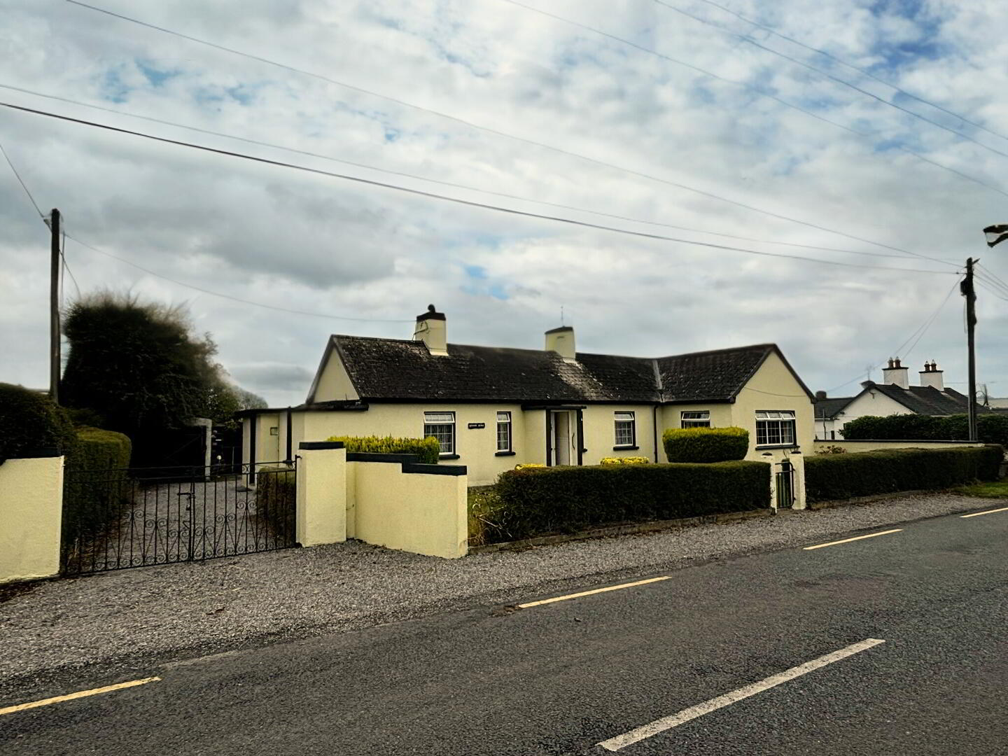 Green Acres, Moate Road,