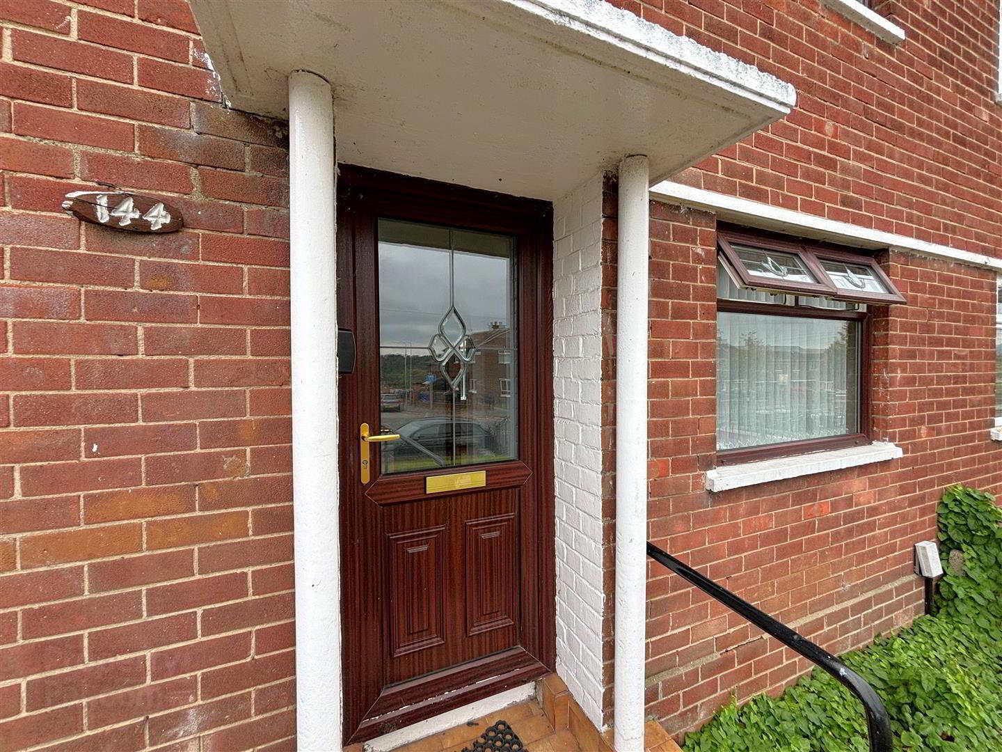 144 West Circular Road 4 of 20