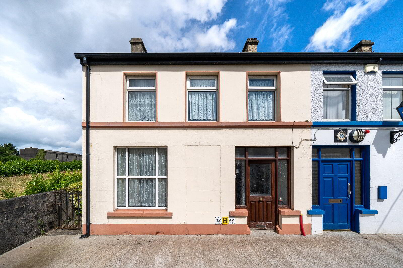 property description image