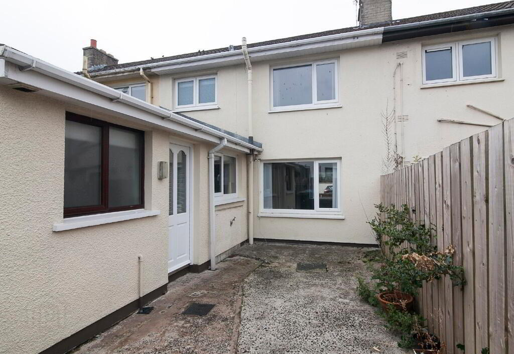 91 Manor Park 16 of 17
