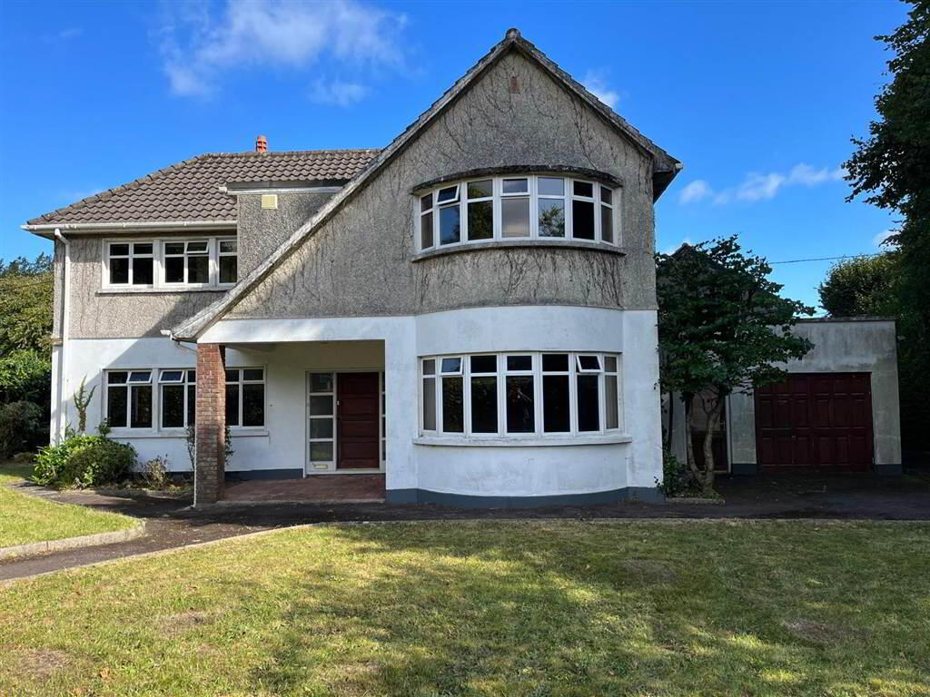 47 Grange Park Road 1 of 3