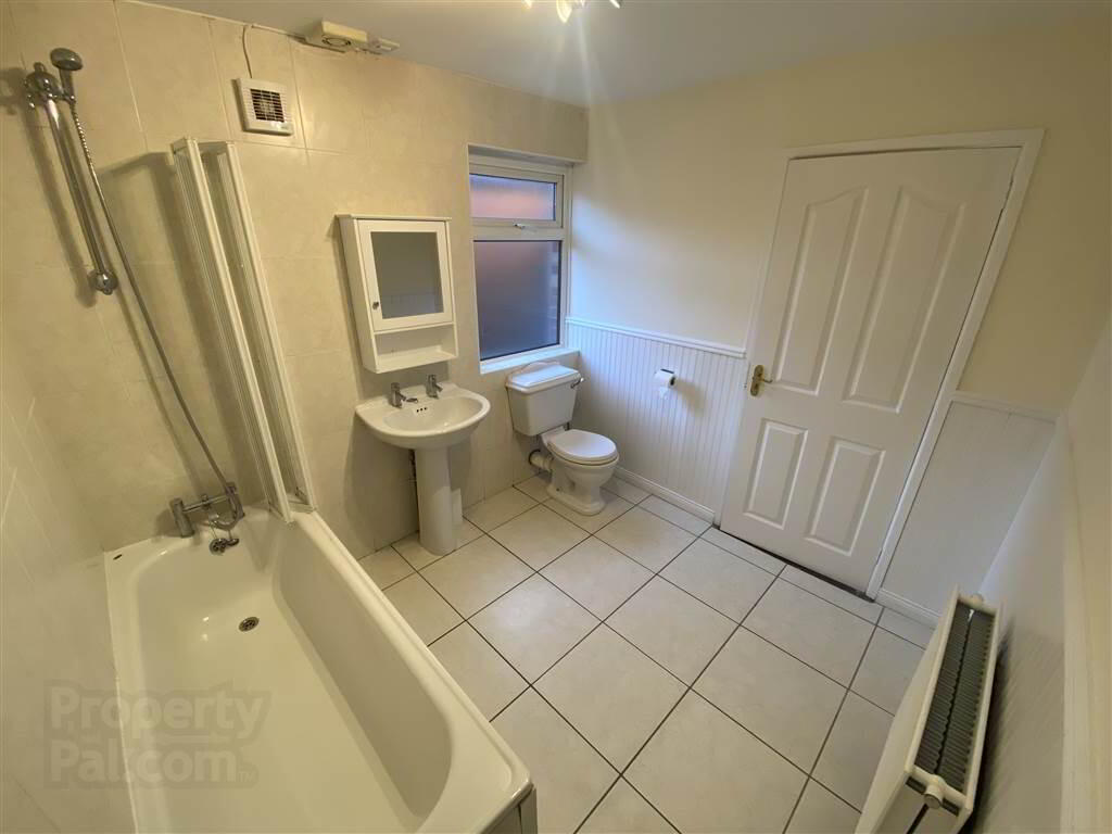29 Fallswater Street 10 of 11