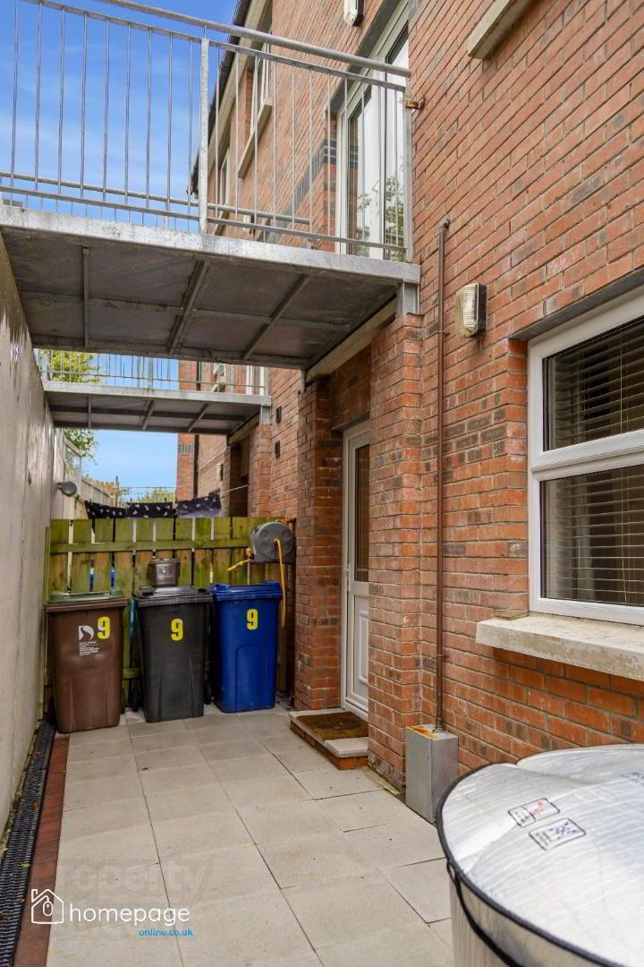 9 Brookmount 40 of 46