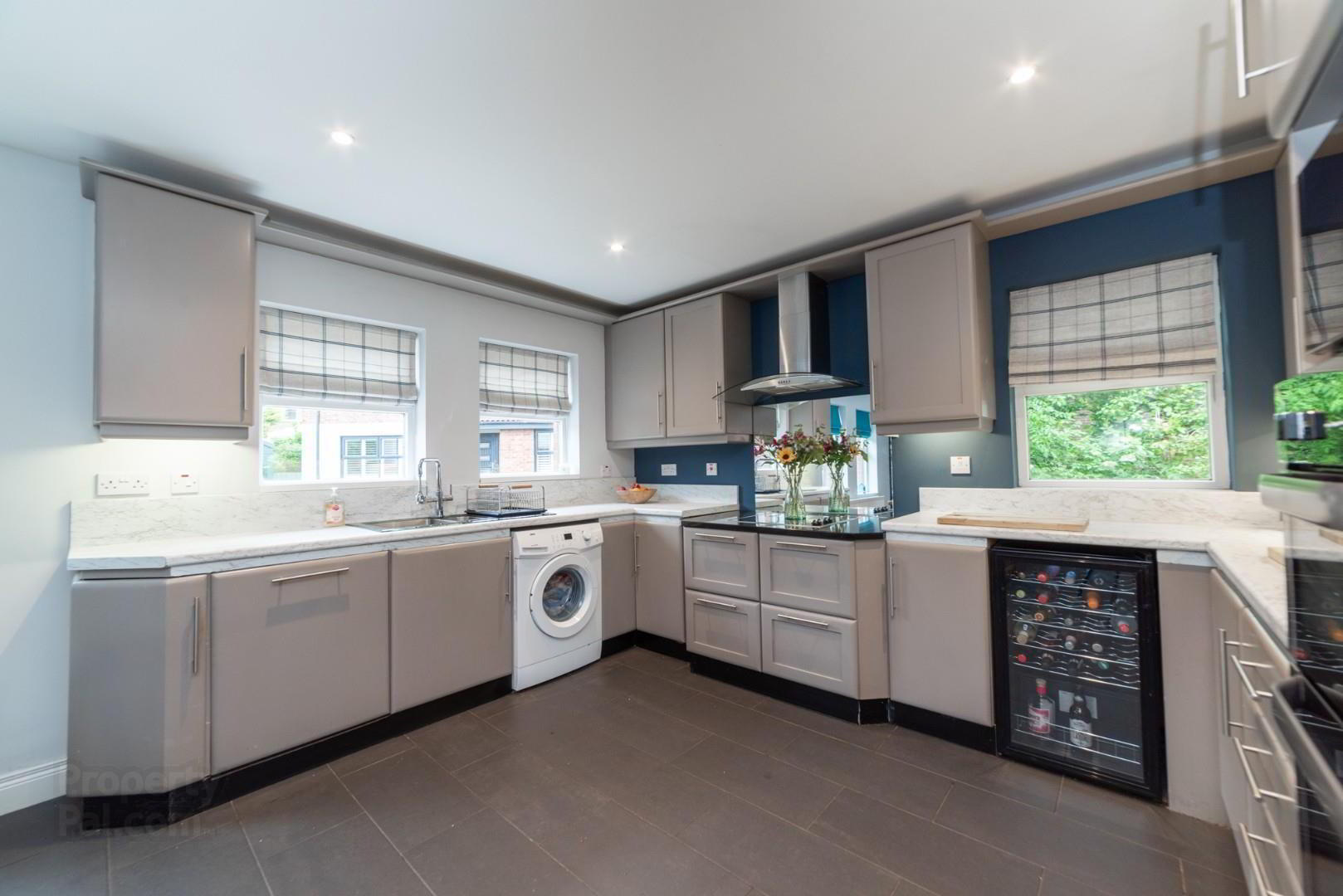 39 Saintfield Road 6 of 28