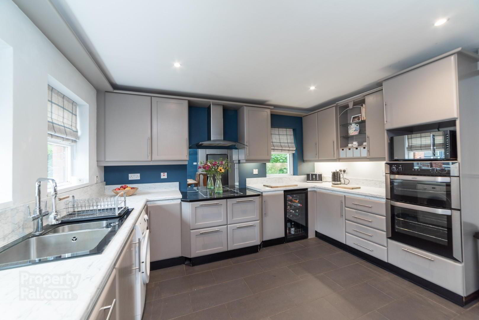 39 Saintfield Road 7 of 28