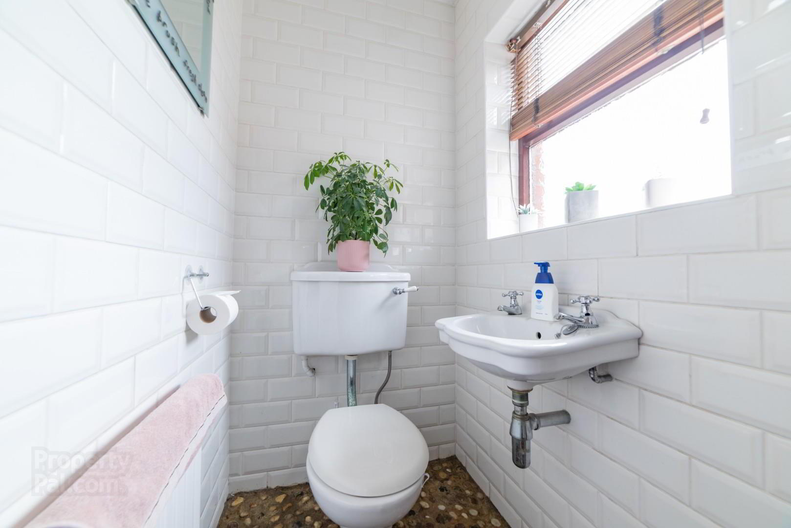 39 Saintfield Road 10 of 28