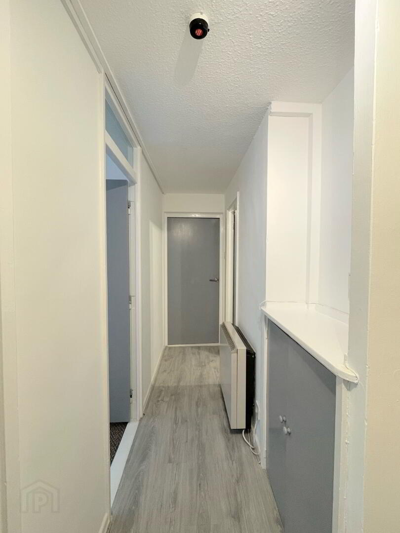 1d Riverdale House 8 of 12